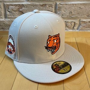New Era 59Fifty Detroit Tigers Fitted Hat Size 7 1/8 Orange UV Stadium Patch